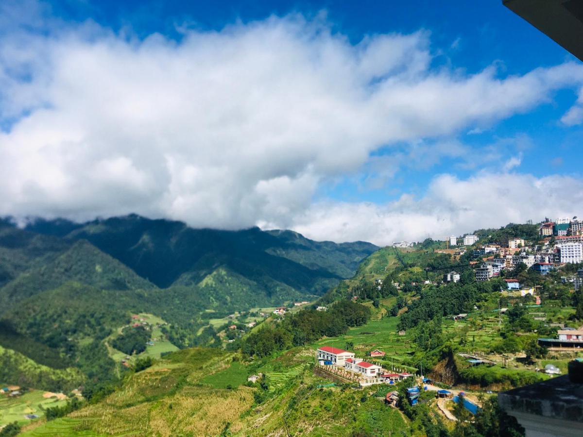 Black Hmong View 2* Шапа