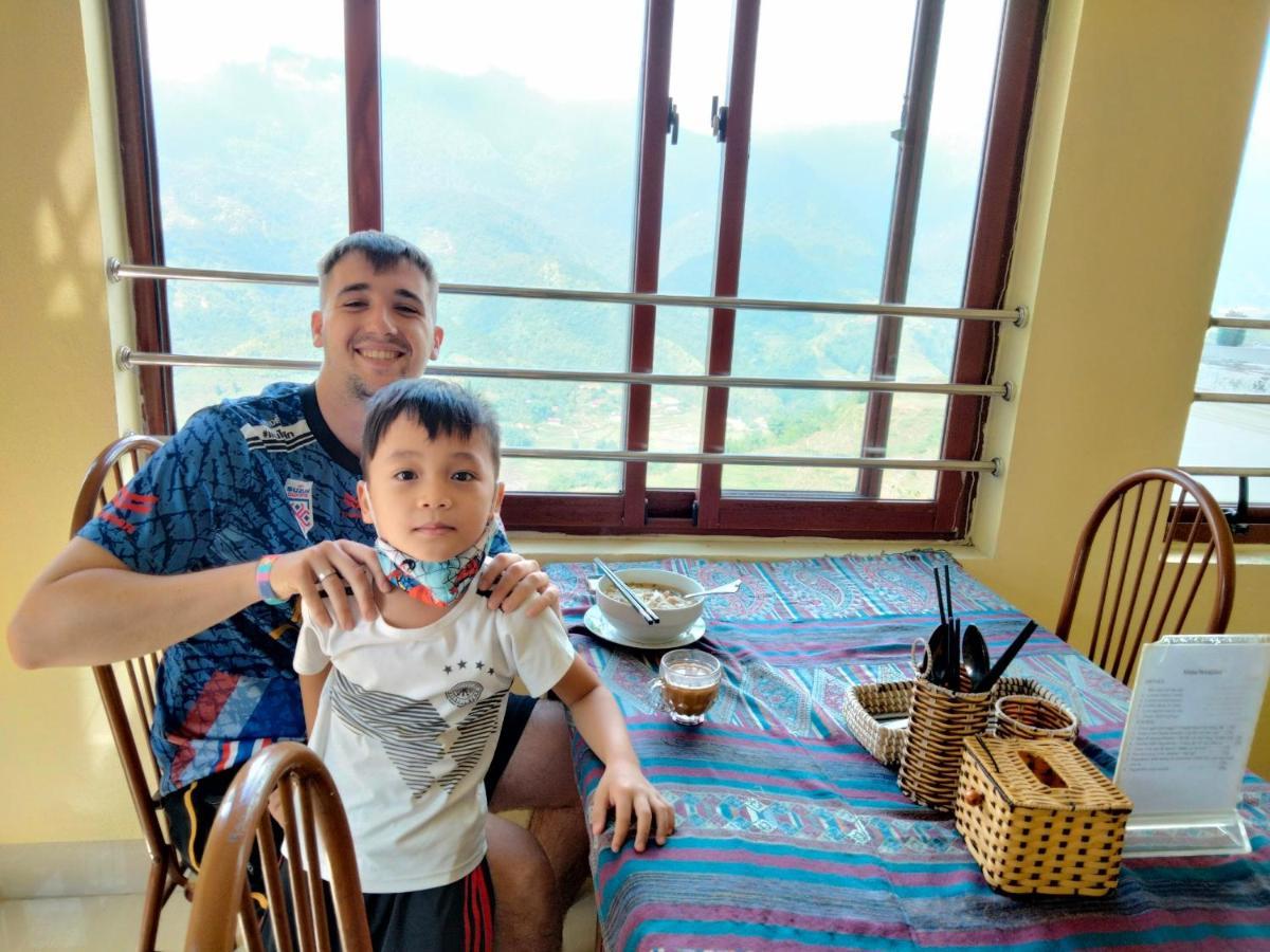 Black Hmong View Отель 2*